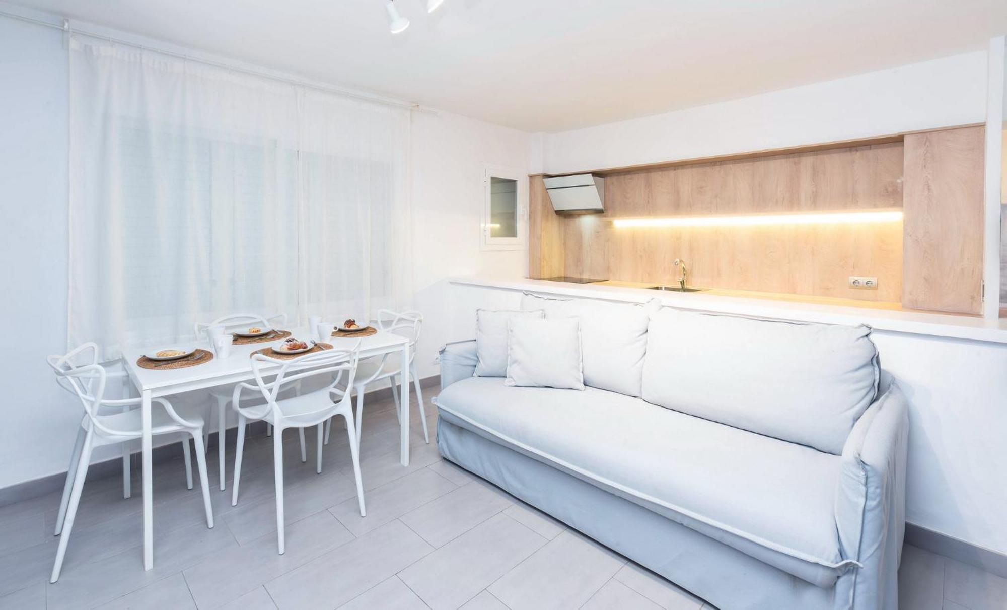 Enkala Apartamentos Ибиса Екстериор снимка